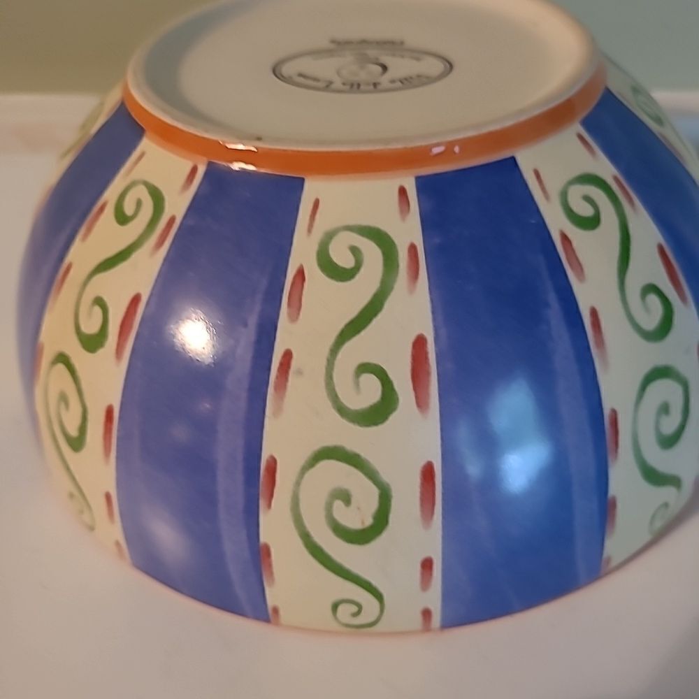 Pfaltzgraff Large Serving Bowl - Picture 7 of 7